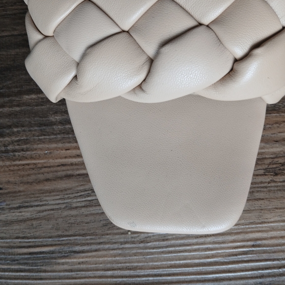 Worthington Beige Woven Slide Sandals - Picture 5 of 5